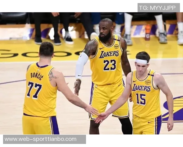 詹姆斯即将复出助力湖人未来一周迎战爵士两场关键对决